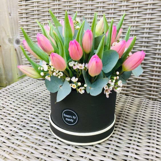 Hộp Hoa Tulip Hồng - HCM075