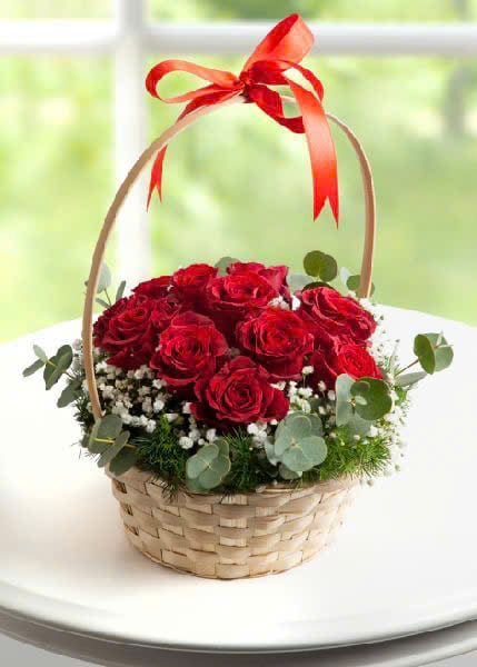 Giỏ Hoa Hồng Xinh Xắn - HCM080