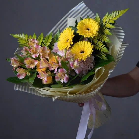Bó Hoa Yêu Thương - HCM0115