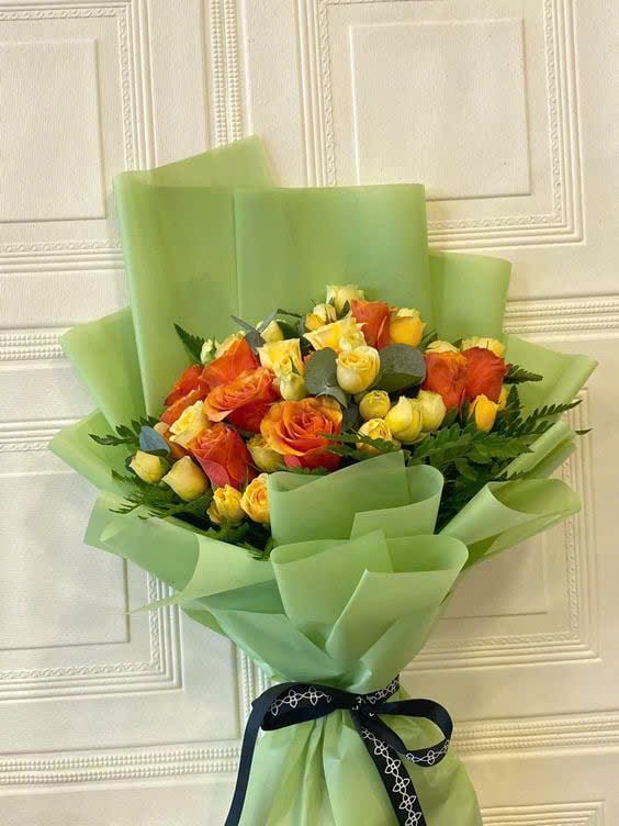 Bó Nhẹ Nhàng Sắc Hoa - HCM0235